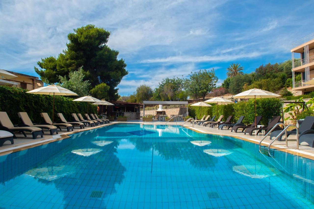 Apollon Hotel Tolo Exterior photo